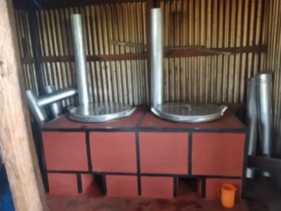 WhatsApp (8) (1) 2 × 100-Litre Heavy-Duty Stove (Sufurias Included)